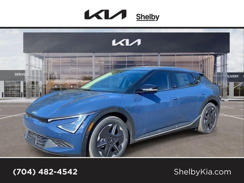 New 2025 Kia EV6 Light w/ Light LR Technology Package image 1