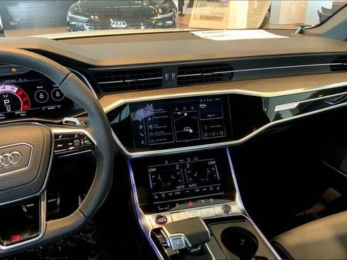 Certified 2025 Audi RS 6 performance w/ Executive Package image 6