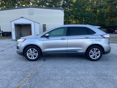 Used 2020 Ford Edge SEL w/ Convenience Package FWD image 5