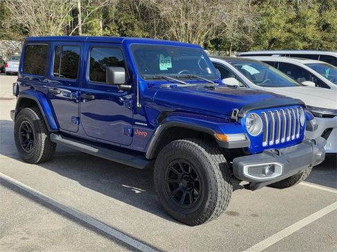Used 2019 Jeep Wrangler Unlimited Sahara image 1