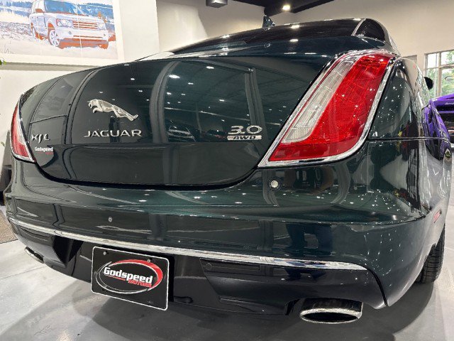 Used 2017 Jaguar XJ L Portfolio AWD/4WD image 33
