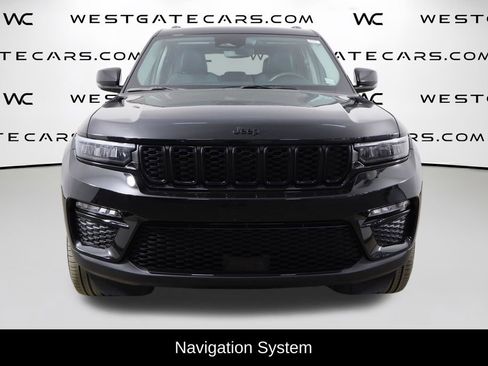 Used 2023 Jeep Grand Cherokee Limited w/ Black Appearance Package image 2