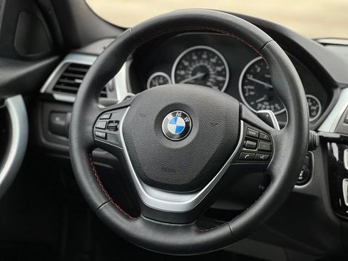 Used 2016 BMW 328i Sedan RWD image 31