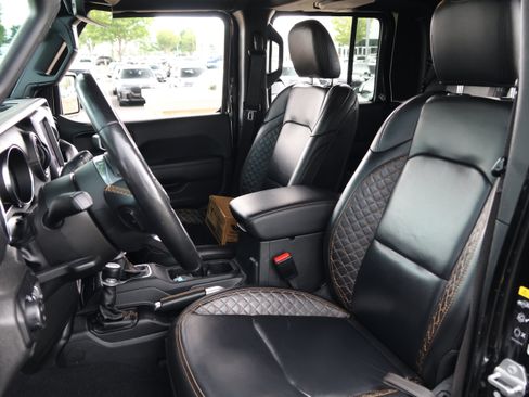 Used 2022 Jeep Gladiator Overland AWD/4WD image 32