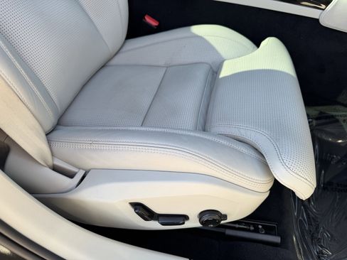 Used 2024 Volvo S90 T8 Ultimate w/ Lounge Package image 51