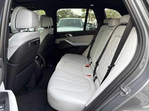 Used 2026 BMW X5 xDrive50e AWD/4WD image 31