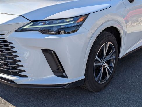 Used 2023 Lexus RX 350 Premium w/ Accessory Package image 9