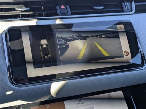 Used 2023 Land Rover Range Rover Evoque R-Dynamic S image 13