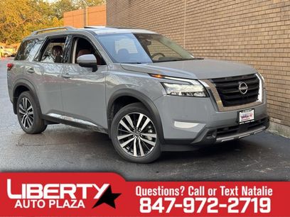New 2025 Nissan Pathfinder Platinum w/ Cargo Package