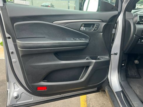 Used 2020 Honda Passport EX-L image 12