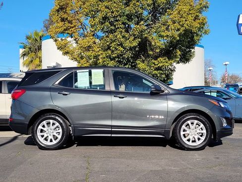 Used 2020 Chevrolet Equinox LS image 5