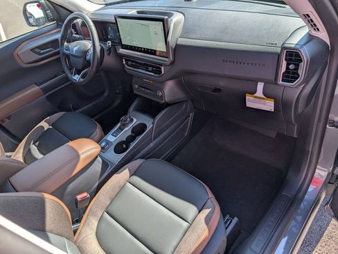 New 2026 Ford Bronco Sport Outer Banks w/ Outer Banks Tech Package+ AWD/4WD image 22