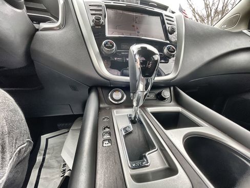 Used 2024 Nissan Murano Platinum w/ Cargo Package image 16