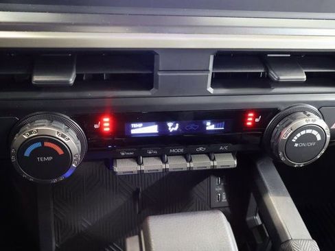 Certified 2025 Toyota Tacoma SR5 image 20