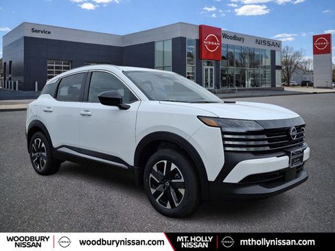 Certified 2026 Nissan Kicks SV w/ SV Premium Package image 1