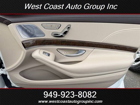Used 2015 Mercedes-Benz S 550 Sedan w/ Premium 1 Package image 21