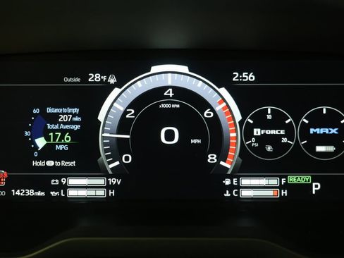 Used 2025 Toyota Sequoia Platinum image 13