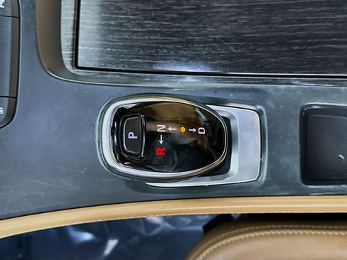 Used 2017 Buick LaCrosse Essence image 20