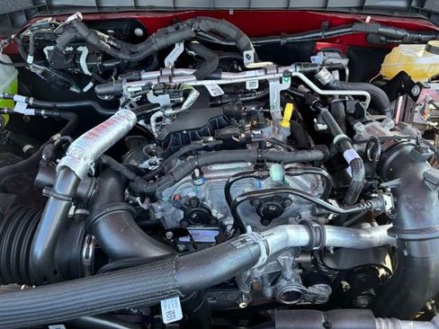 New 2026 Ford Bronco 2-Door w/ Sasquatch Package image 19