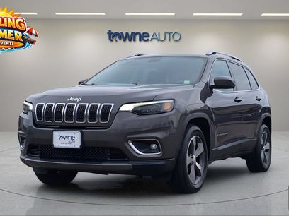 Used 2019 Jeep Cherokee Limited w/ Trailer Tow Group