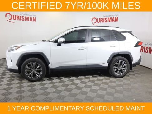 Used 2024 Toyota RAV4 XLE Premium w/ Weather Package AWD/4WD image 7