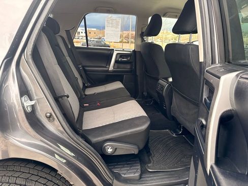 Used 2016 Toyota 4Runner SR5 image 29