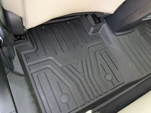 Certified 2025 Honda CR-V EX-L image 32