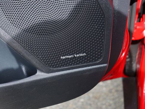 Used 2019 Kia Niro EX Premium w/ Sunroof Package image 13