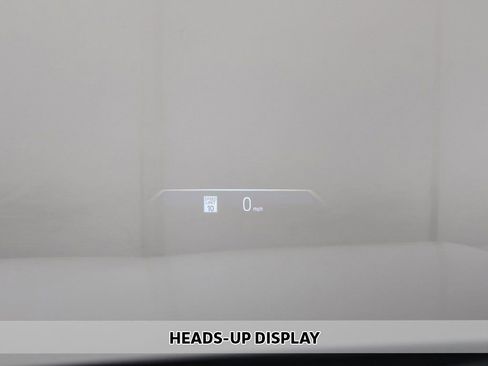 Used 2023 BMW 760i xDrive w/ Parking Assistance Package image 6