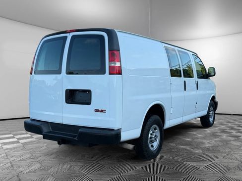 Used 2014 GMC Savana 2500 RWD image 5