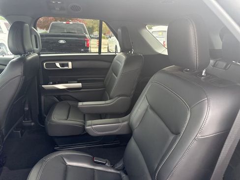 Used 2023 Ford Explorer XLT w/ Equipment Group 202A image 16