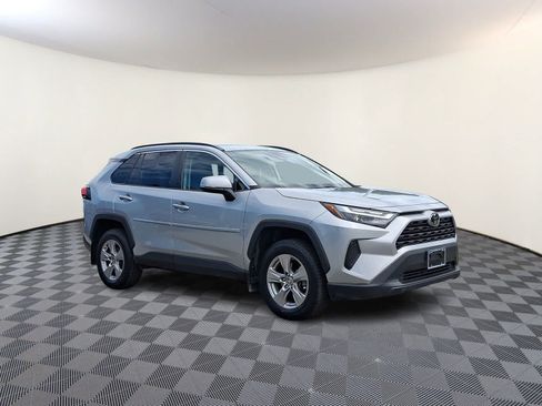 Used 2023 Toyota RAV4 XLE w/ Convenience Package AWD/4WD image 4