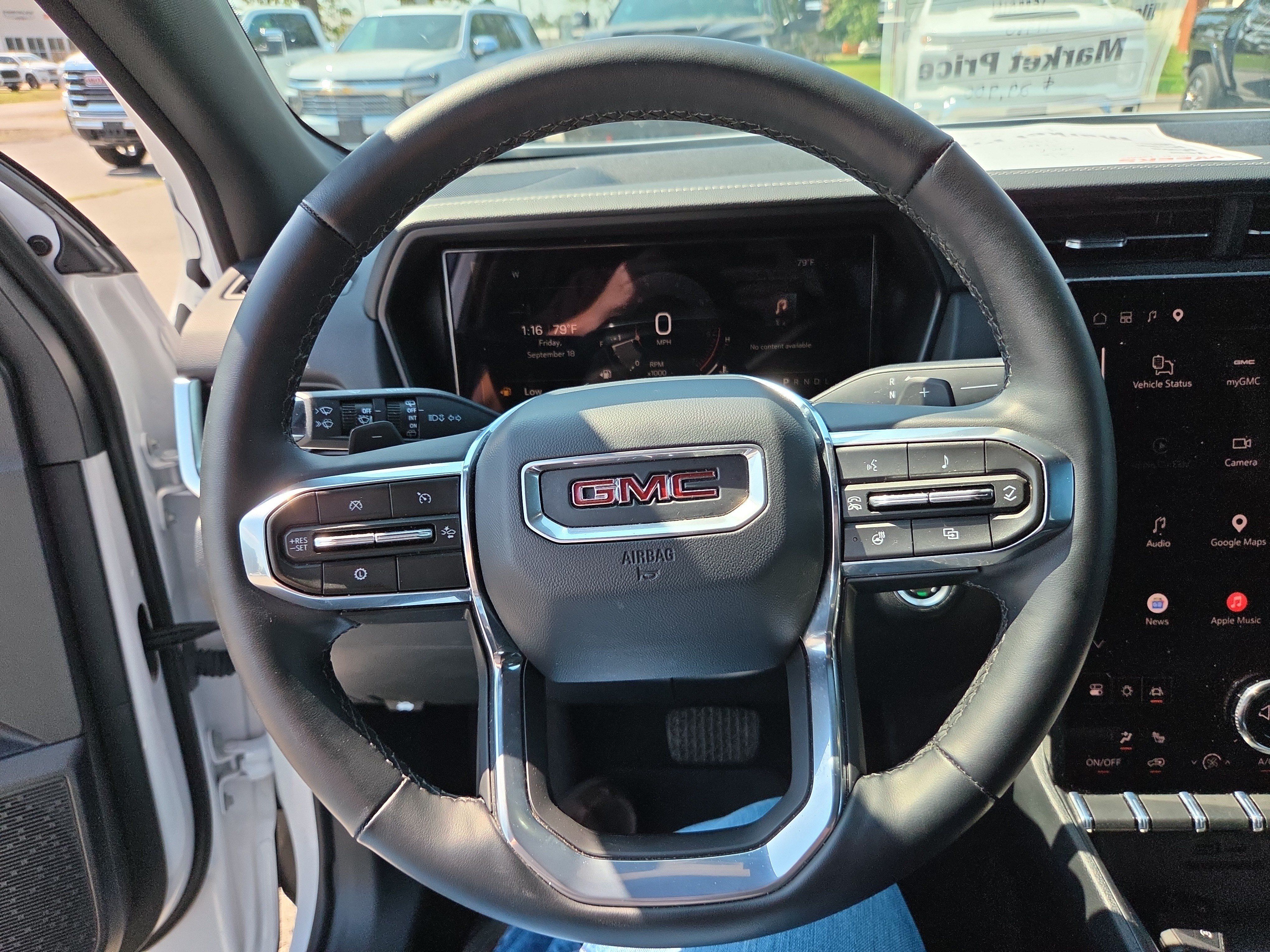 Used 2026 GMC Terrain Elevation FWD image 8