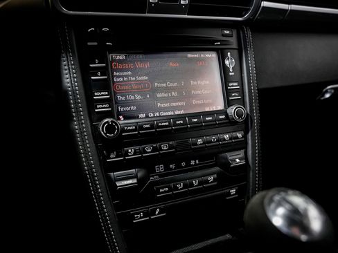 Used 2009 Porsche 911 Carrera S RWD image 12