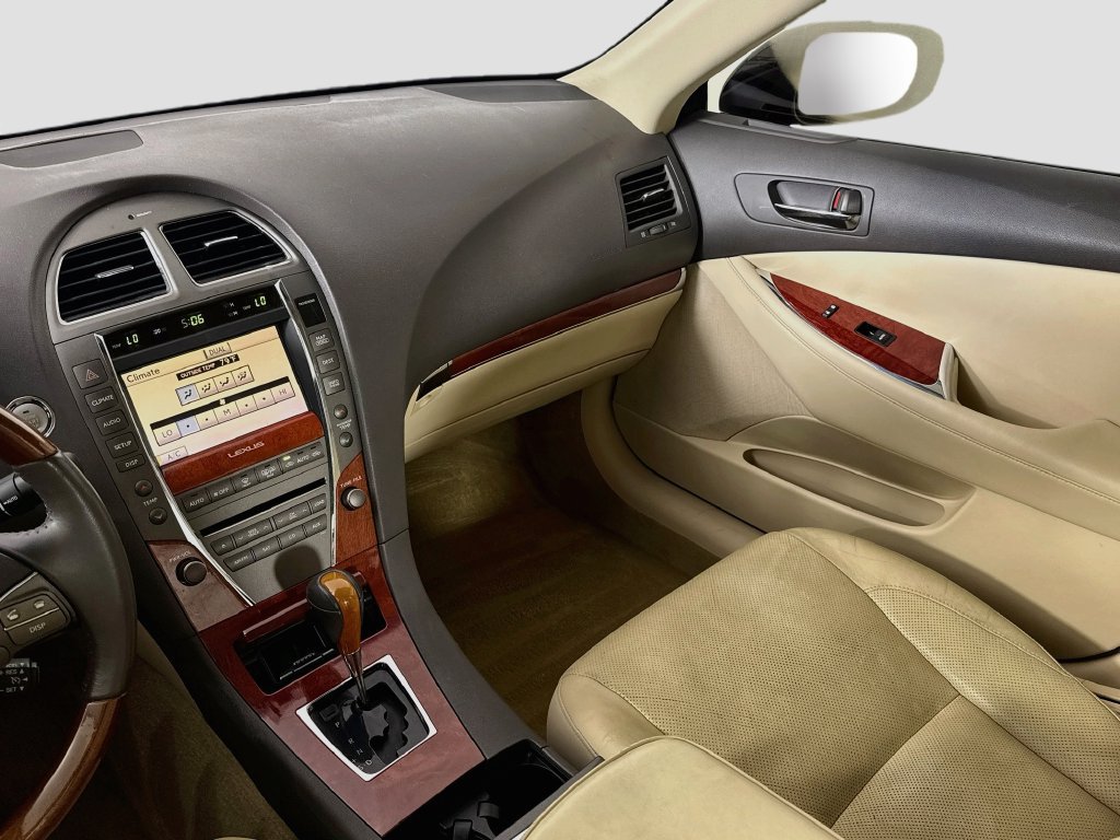 Used 2012 Lexus ES 350 FWD image 27