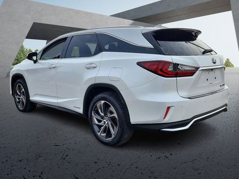 Used 2018 Lexus RX 450hL Luxury image 4