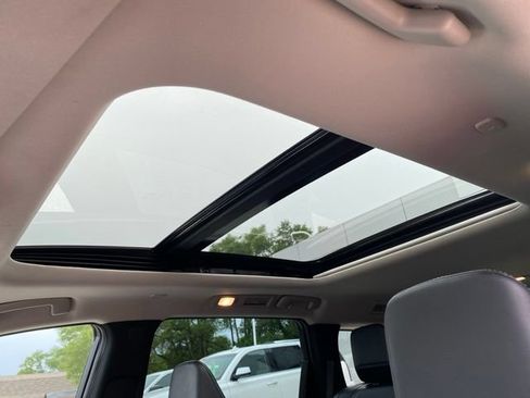 Used 2025 INFINITI QX60 Luxe AWD/4WD image 17