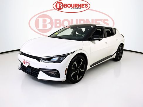 Used 2022 Kia EV6 GT-Line w/ GT-Line Suede Seat Package image 8
