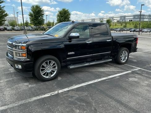Used 2014 Chevrolet Silverado 1500 High Country w/ High Country Premium Package AWD/4WD image 6