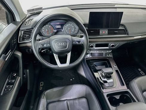 Used 2023 Audi Q5 2.0T Premium w/ Convenience Package AWD/4WD image 23