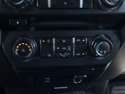 Used 2017 Ford F450 XL w/ Power Equipment Group RWD image 37