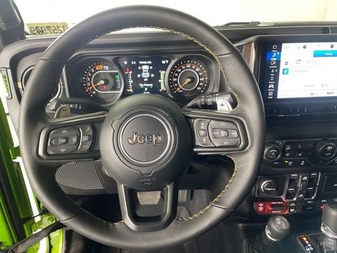 New 2025 Jeep Wrangler Unlimited Rubicon 392 image 22