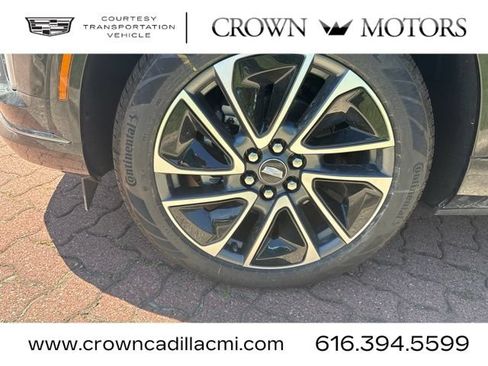 Used 2026 Cadillac Optiq Sport 1 w/ LPO, Floor Liner Package AWD/4WD image 4