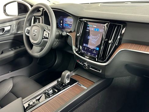 New 2024 Volvo S60 B5 Core w/ Climate Package image 8