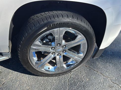 Used 2017 Chevrolet Tahoe Premier image 36