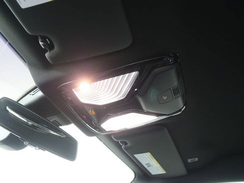 New 2026 BMW M2 image 18