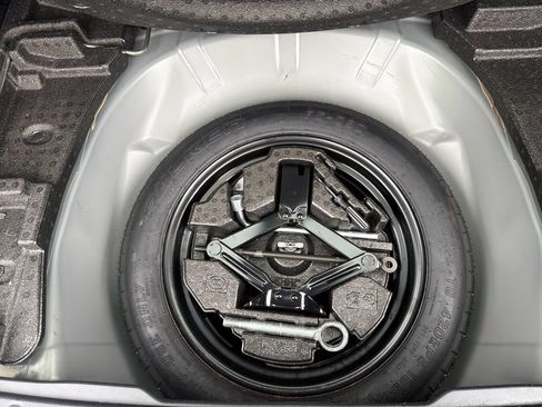 Used 2020 Subaru Forester Premium AWD/4WD image 29