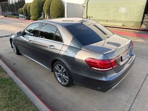 Used 2016 Mercedes-Benz E 350 Sedan image 3