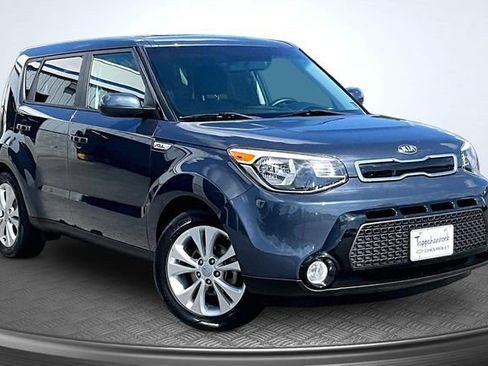 Used 2016 Kia Soul + w/ Audio Package FWD image 3