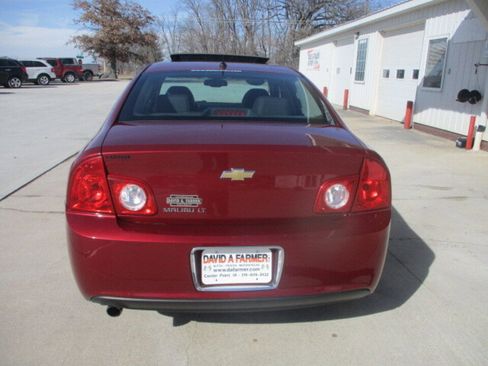 Used 2010 Chevrolet Malibu LT image 5